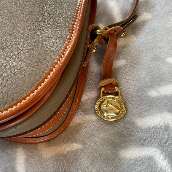 Dooney & Bourke Vintage Crossbody Bag - Picture 2 of 12